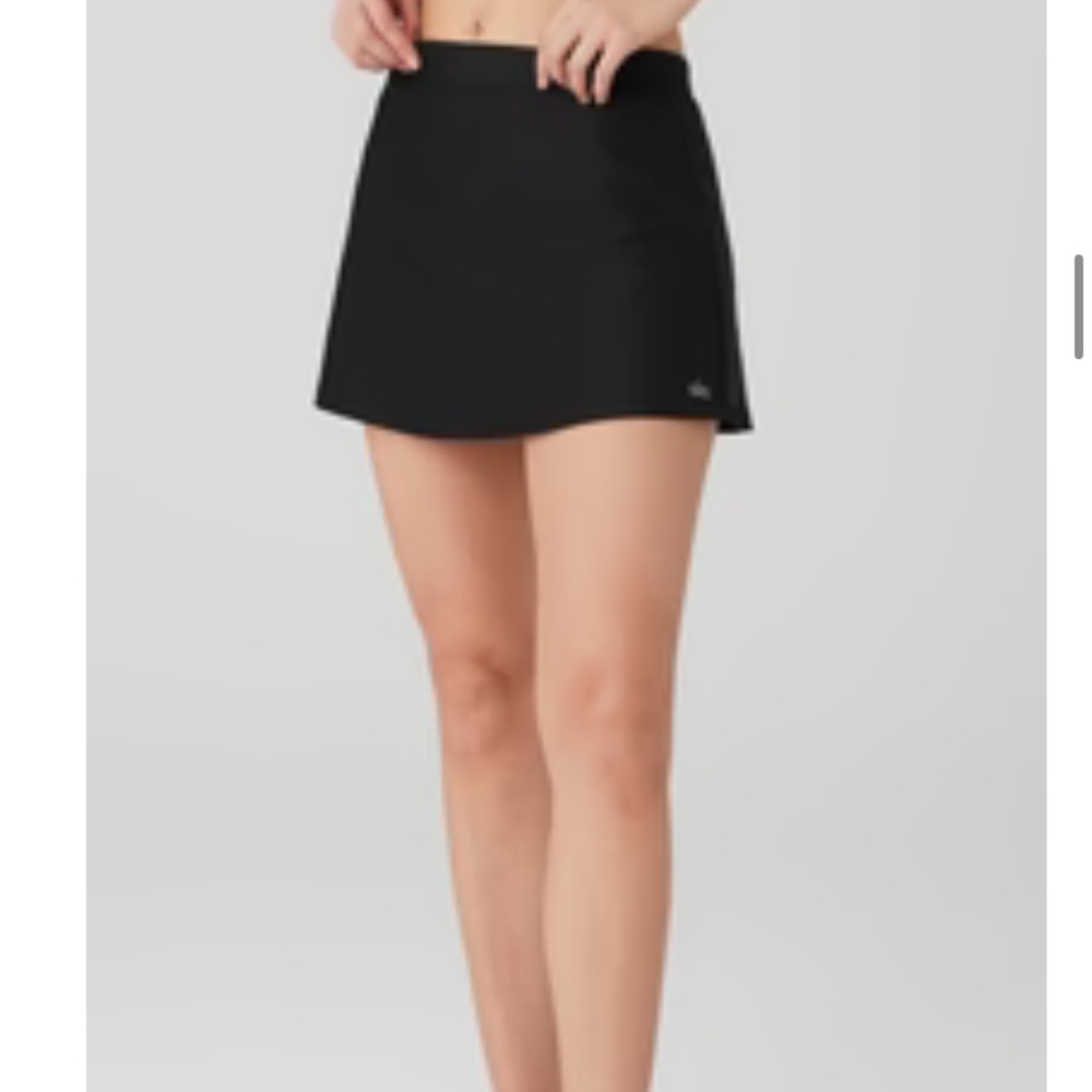 Alo Yoga Airlift Timeless Mini Skirt